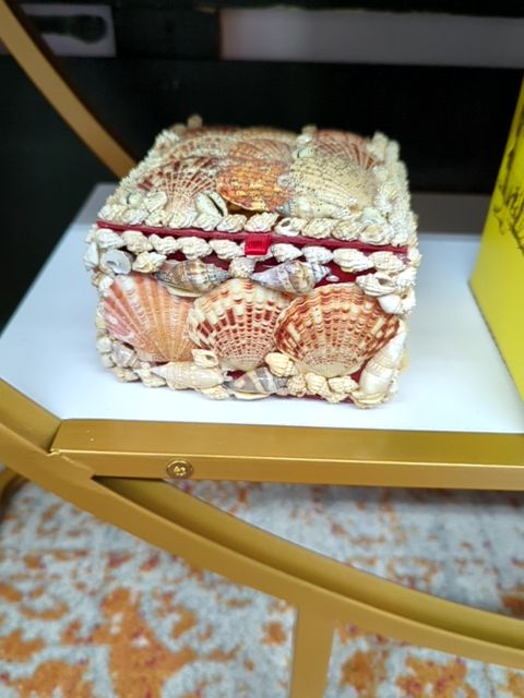 Shell Box