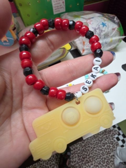 Upcycle/handmade Pop it fidget bracelet