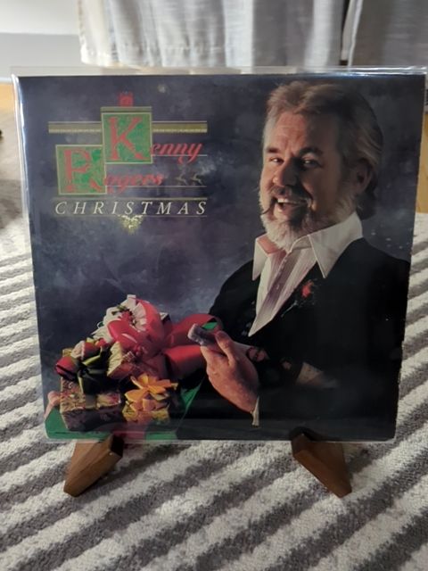 Vintage Clothing Kenny Rogers Christmas