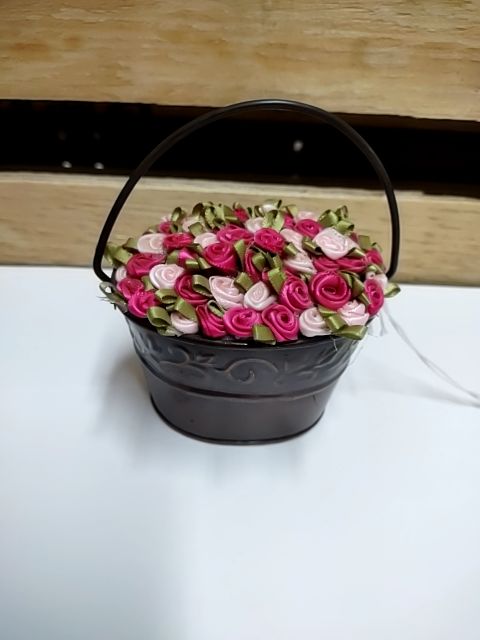 Rose Bucket