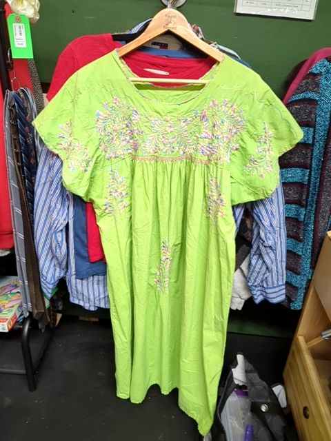 Embroidered nightgown, ?