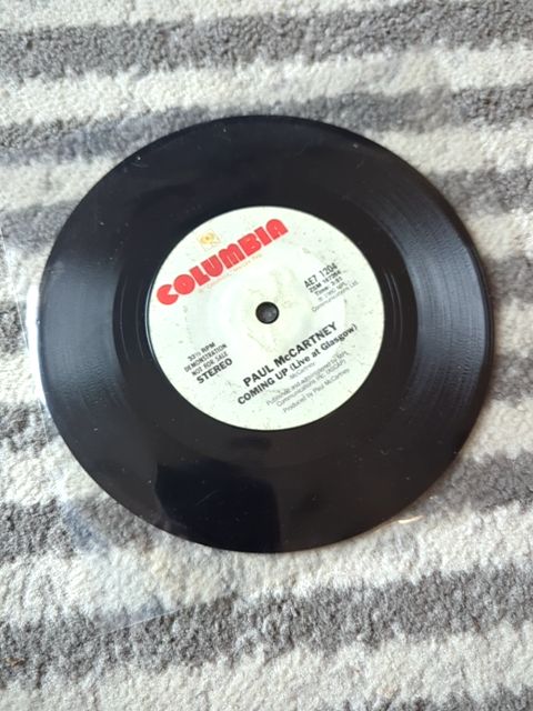 Vinyl Paul McCartney coming up 45