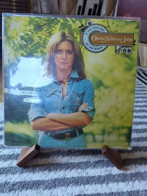Vinyl Oliva Newton John Vinyl If You Love Me Let Me Know