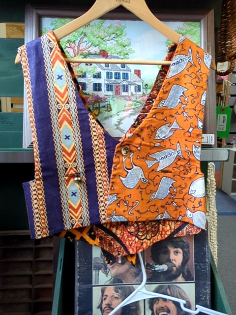 Vintage Clothing Mix and Match Vest, M?