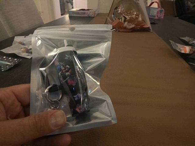 Black Tumbler Keychain Grace's bead Shop