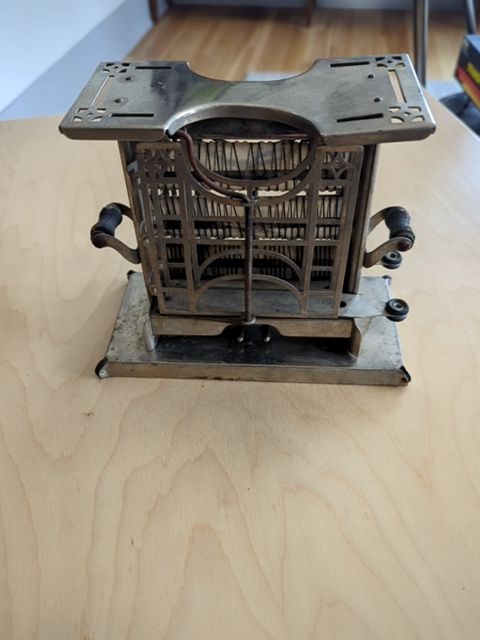 Universal electric toaster