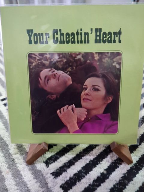 Vinyl Hank Williams – Your Cheatin’ Heart