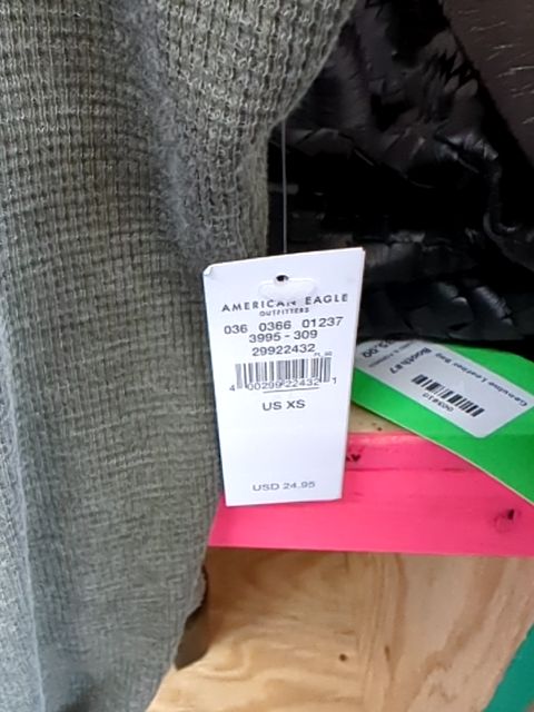 Modern Clothing American Eagle NWT Tank, XS