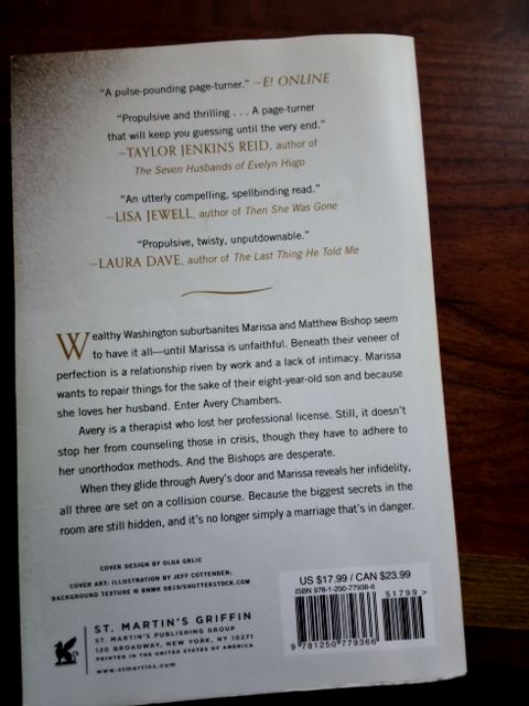 Used book The Golden Couple by Sarah Pekkanen