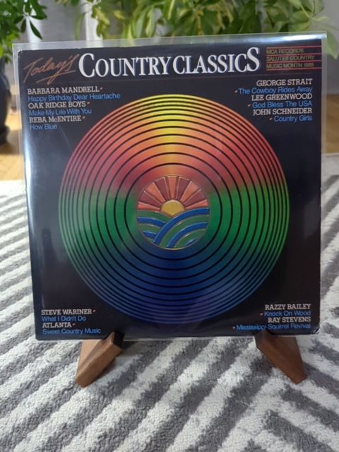 Vinyl Country Classics