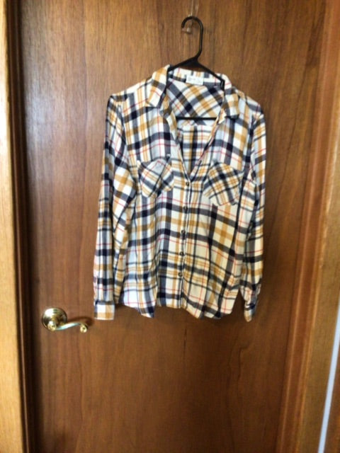 Tan and navy blue Maurices Plaid long sleeve, Medium