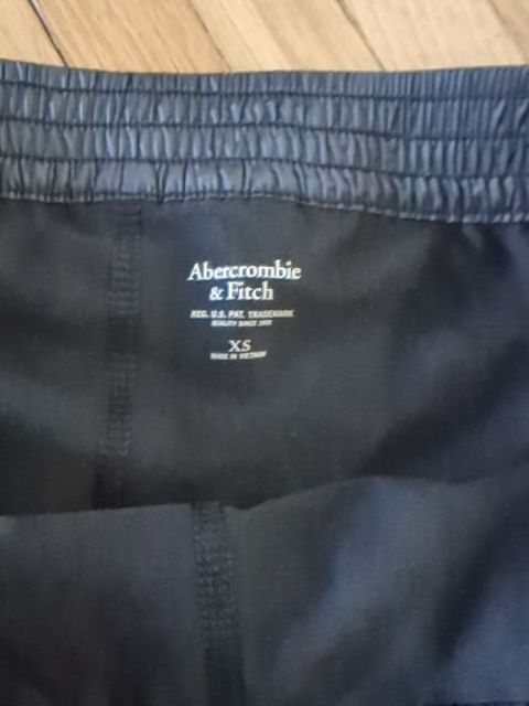 Modern Clothing Abercrombie& Fitch shorts, XS