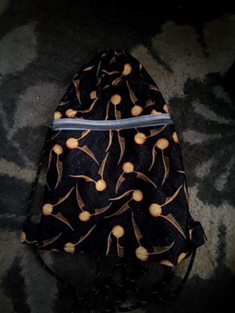 Flying ball Lilac Lakes Cinch backpack