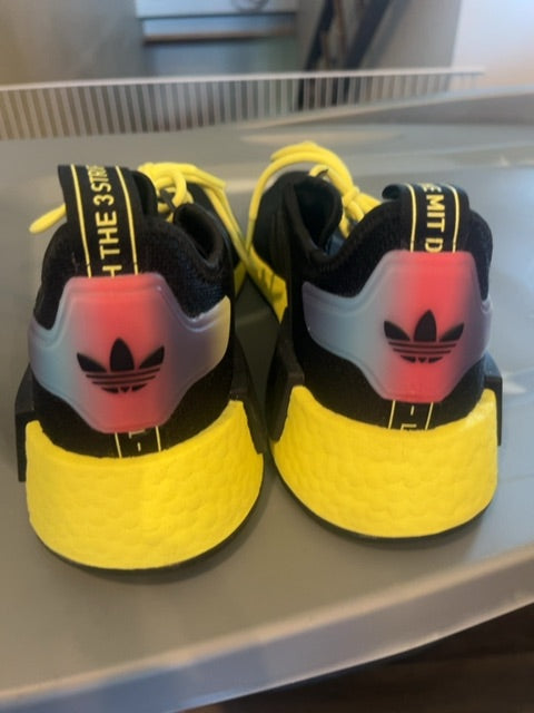 Black Adidas Shoes, Mens 9