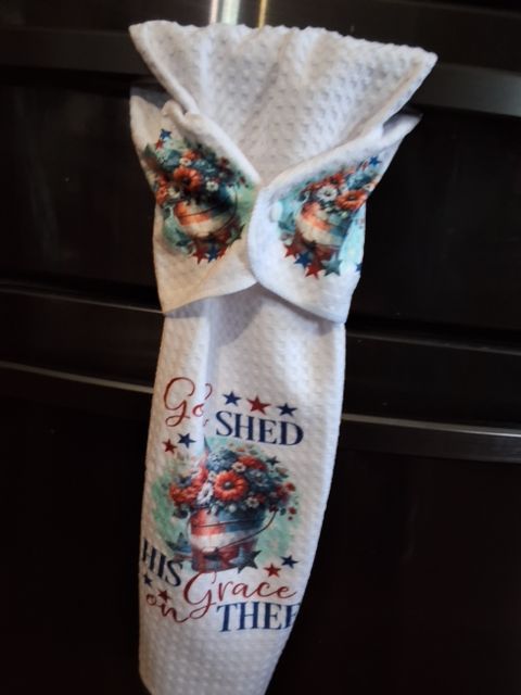 Hand towel with snap In Gods shed his Grace, 16 x 28