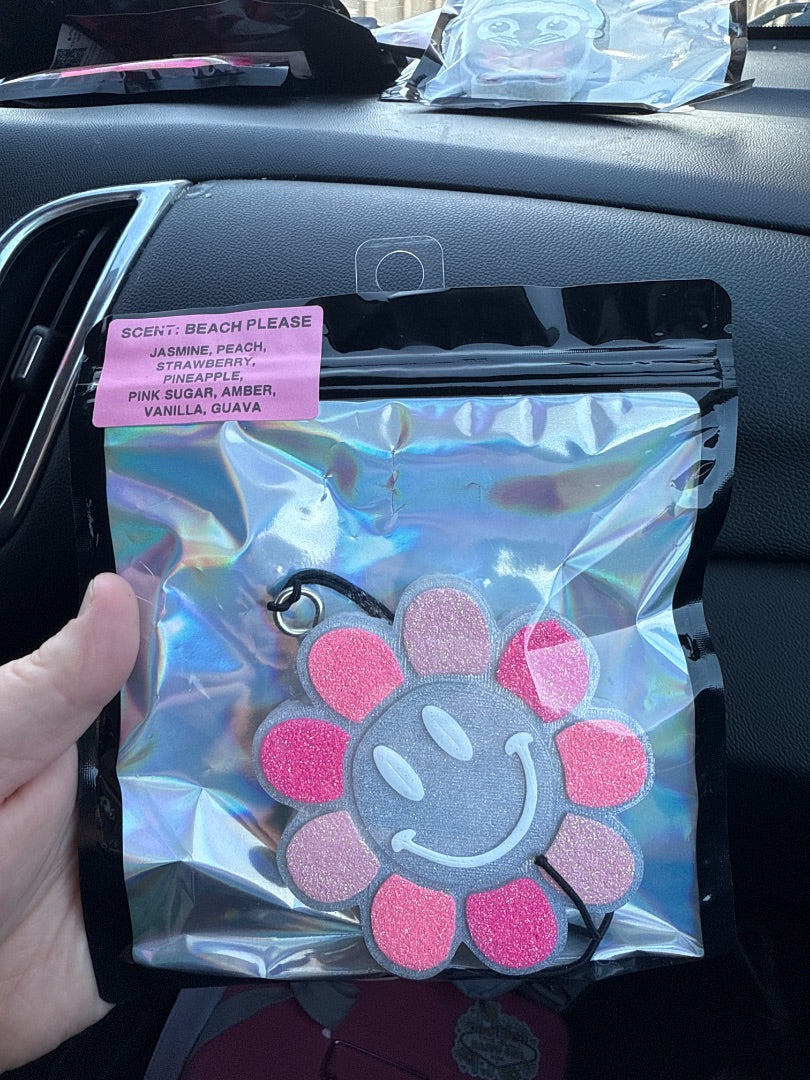 Smiley Freshie, Full Size