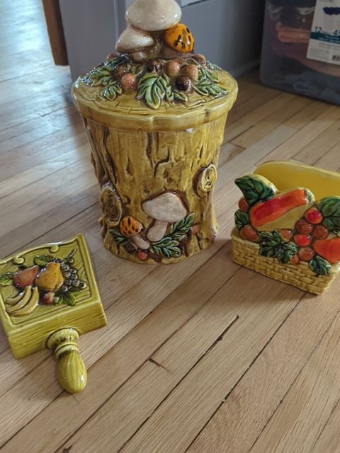 Lefton Mushroom 3 piece set