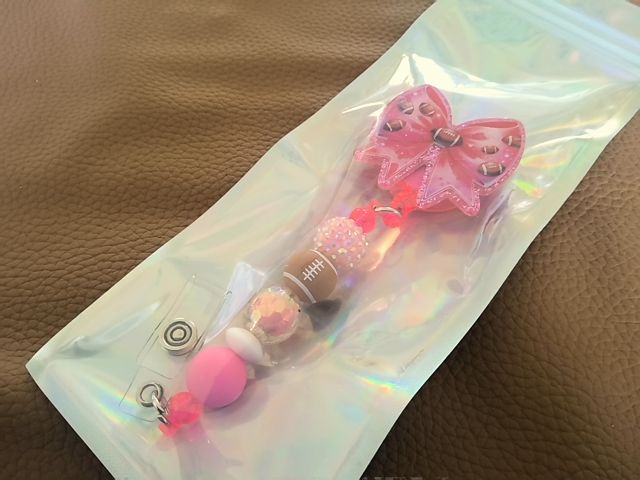 Acrylic Badge Reel with Beads Grace's bead Shop