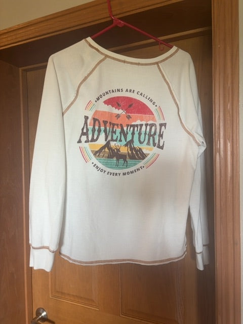 Adventure white shirt Maurices Long Sleeve, Medium