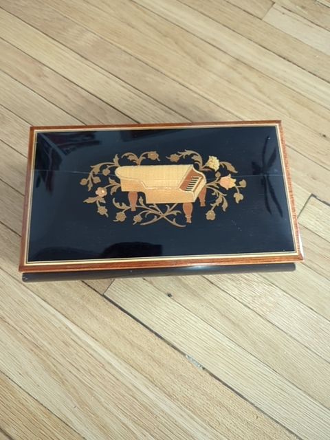 Piano Jewelry Box