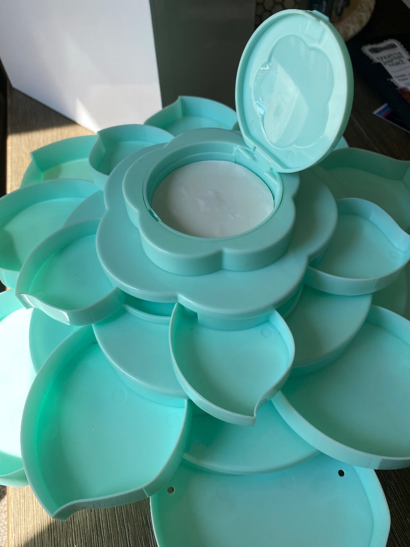 Mint We R Memory Keepers Storage