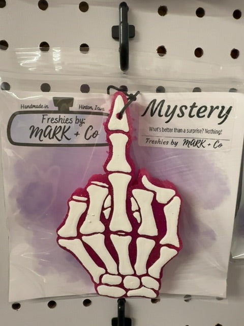 Skeleton Finger Mystery Freshie