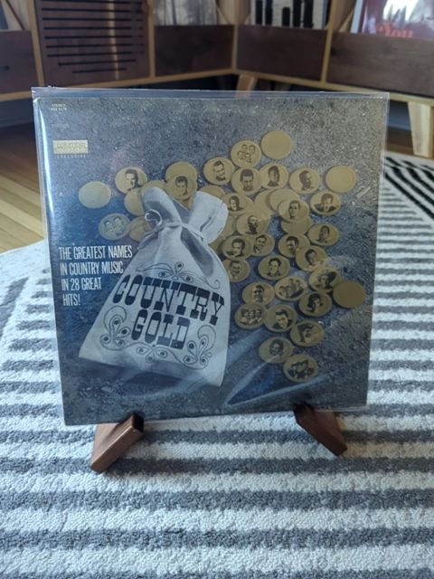 Vinyl Country Gold