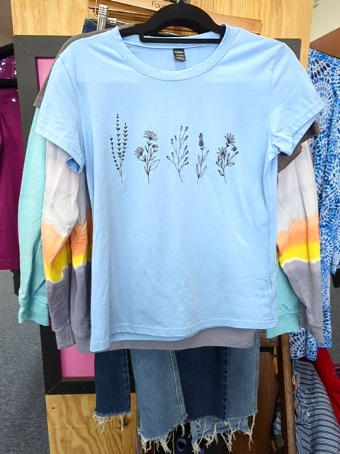 Modern Clothing Flower shirt, S