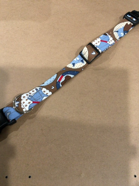 Brown with dogs Dog collar, Medium