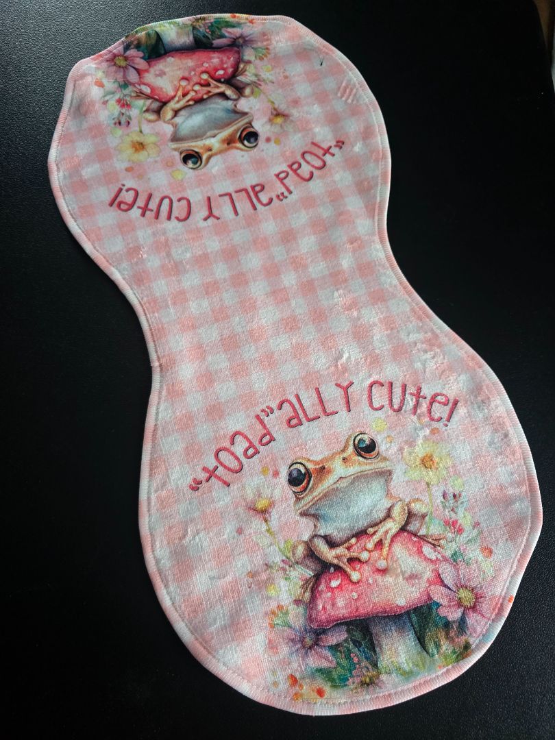 baby Toad ally cute frog burp cloth