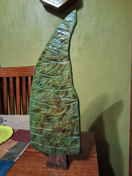 (1) CHRISTMAS Lighted Christmas tree, 21" x 8"