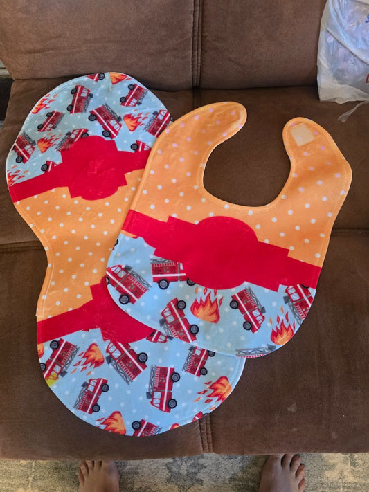 I Firetruck bib and burp cloth set