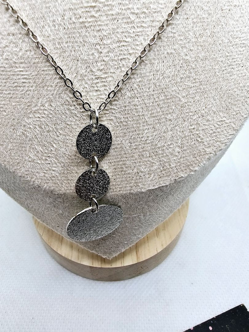 Silver Glitter N Glam Necklace set