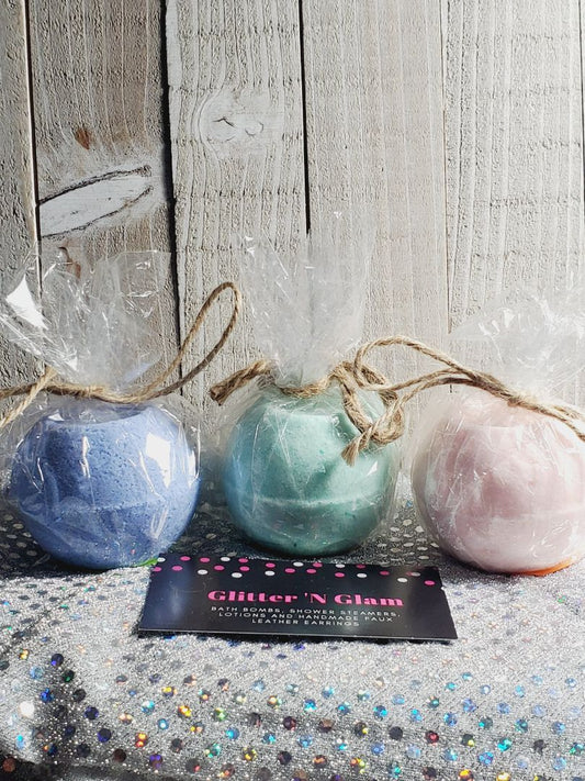 Glitter N Glam Bath Bomb
