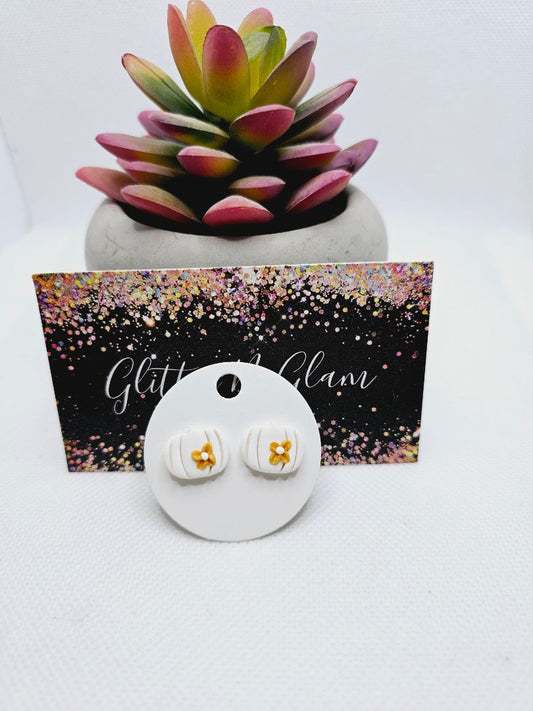 Glitter N Glam 1877 Polymer Clay White Pumpkin with Orange Flower