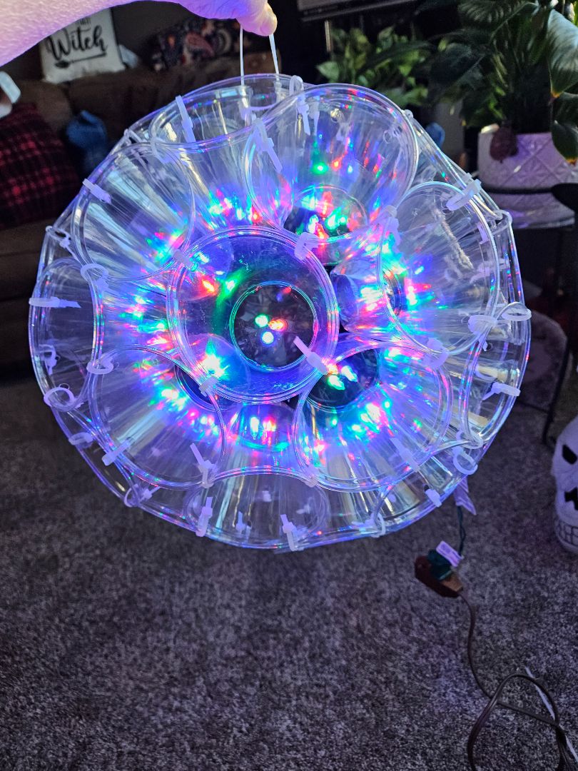 Sparkling ball