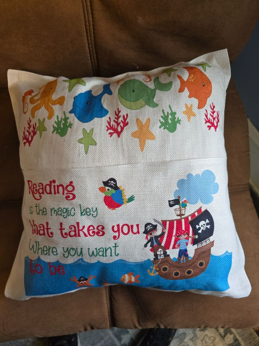 Pillow Pirate pocket pillow, 17 x 17