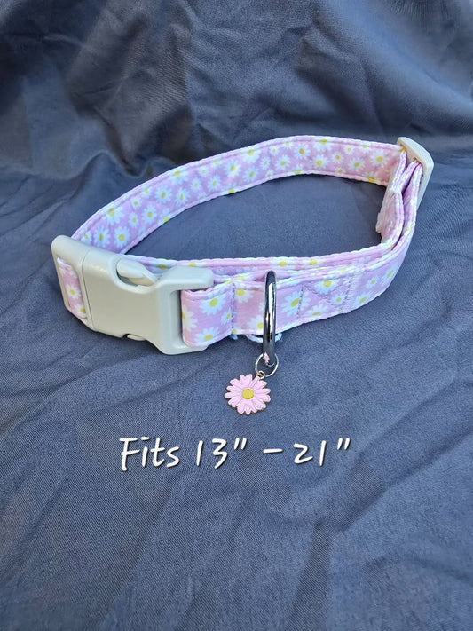 Pink/White Flower  Collar, Medium