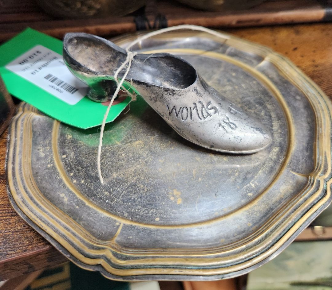 Metal World's Fair Shoe