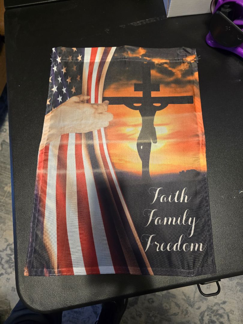 Garden Flag Faith, family and freedom