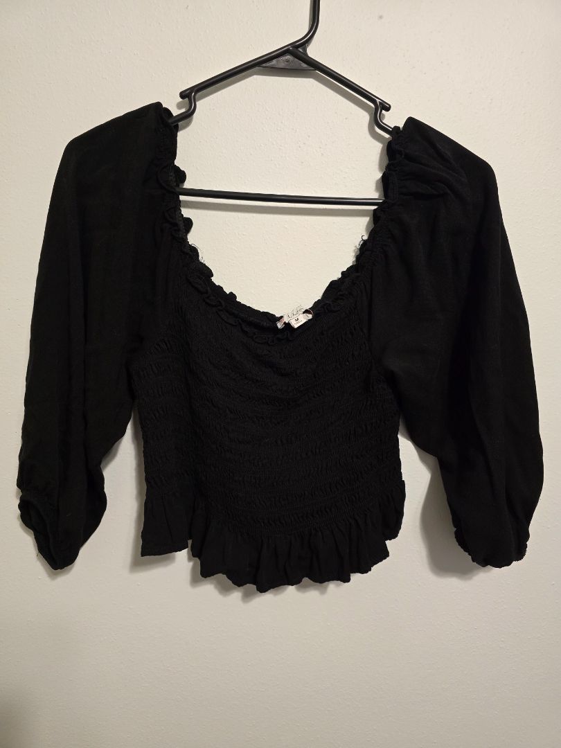 Black L Love Crop Top, Medium