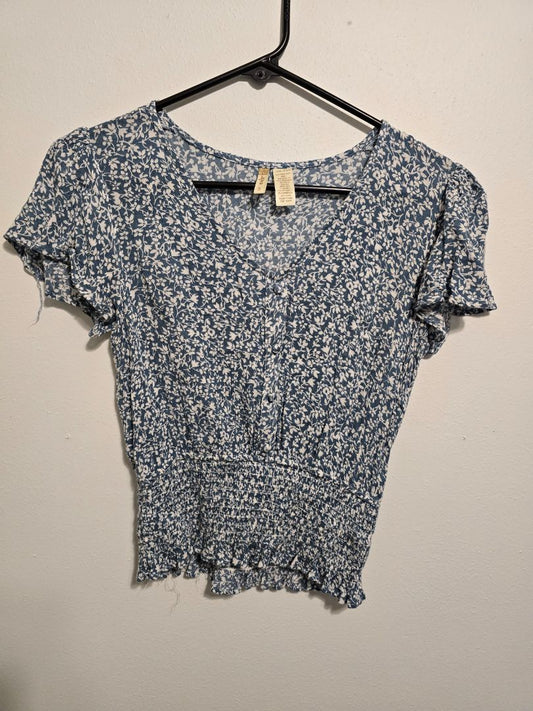 Blue/White Flower Japna Short Sleeve Top, Small