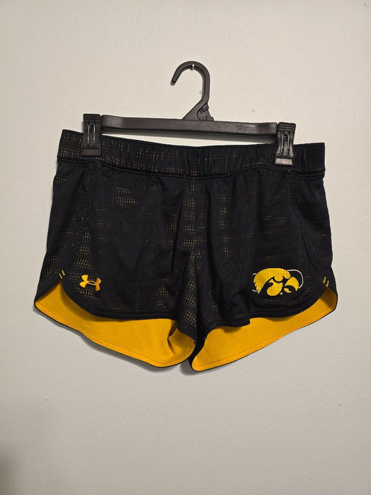 Black/Yellow Hawkeyes Under Armour Shorts, Medium