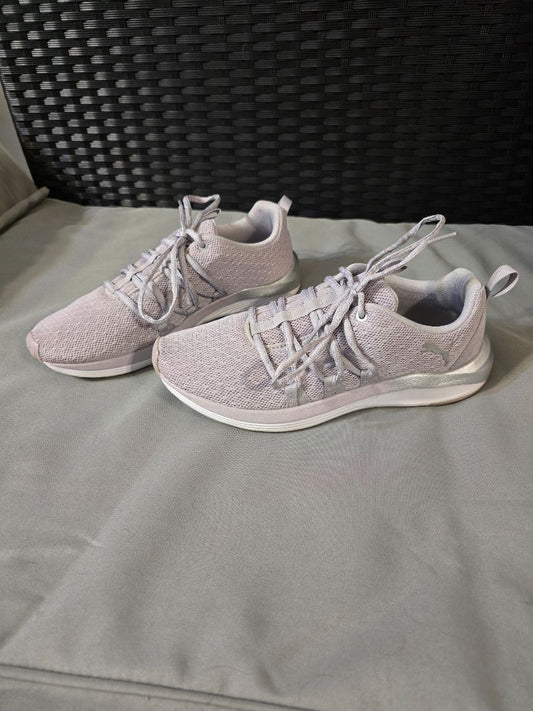 Lilac Puma Shoes, 7.5