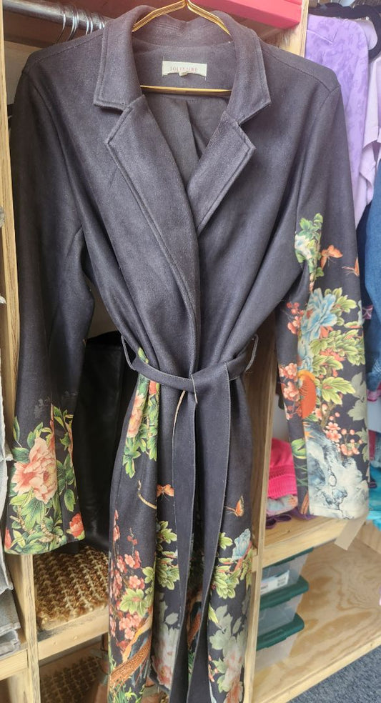 Muted Black w/Flowers Soltaire Wrap Coat, XL