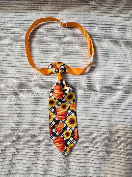 Plaid Pumpkin/Sunflower  5" Adjustable Tie