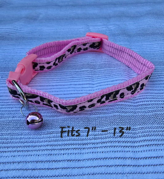 Pink Leopard w/ Bell  Collar, Small