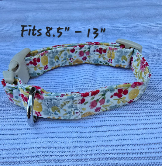 White Floral  Collar, Small