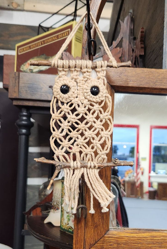 Small Macrame Owl
