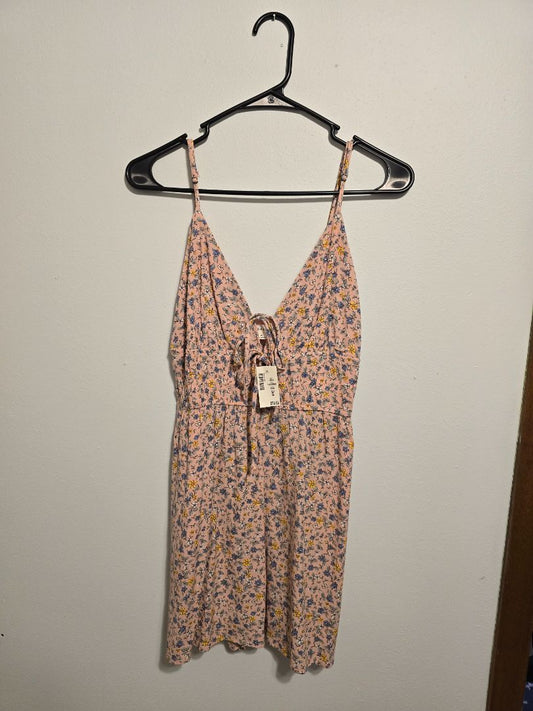 Floral Aeropostale Romper, Medium